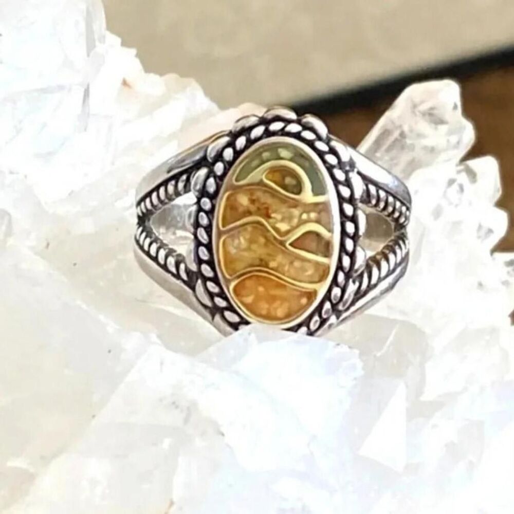 Luxe-jewelry-designs Women's Yellow and Silver Jewellery